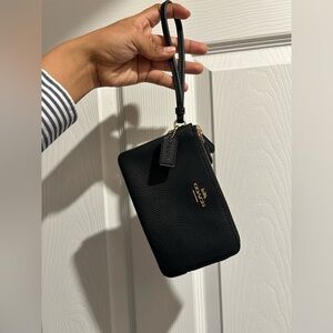 Coach pebble leather double corner zip wristlet